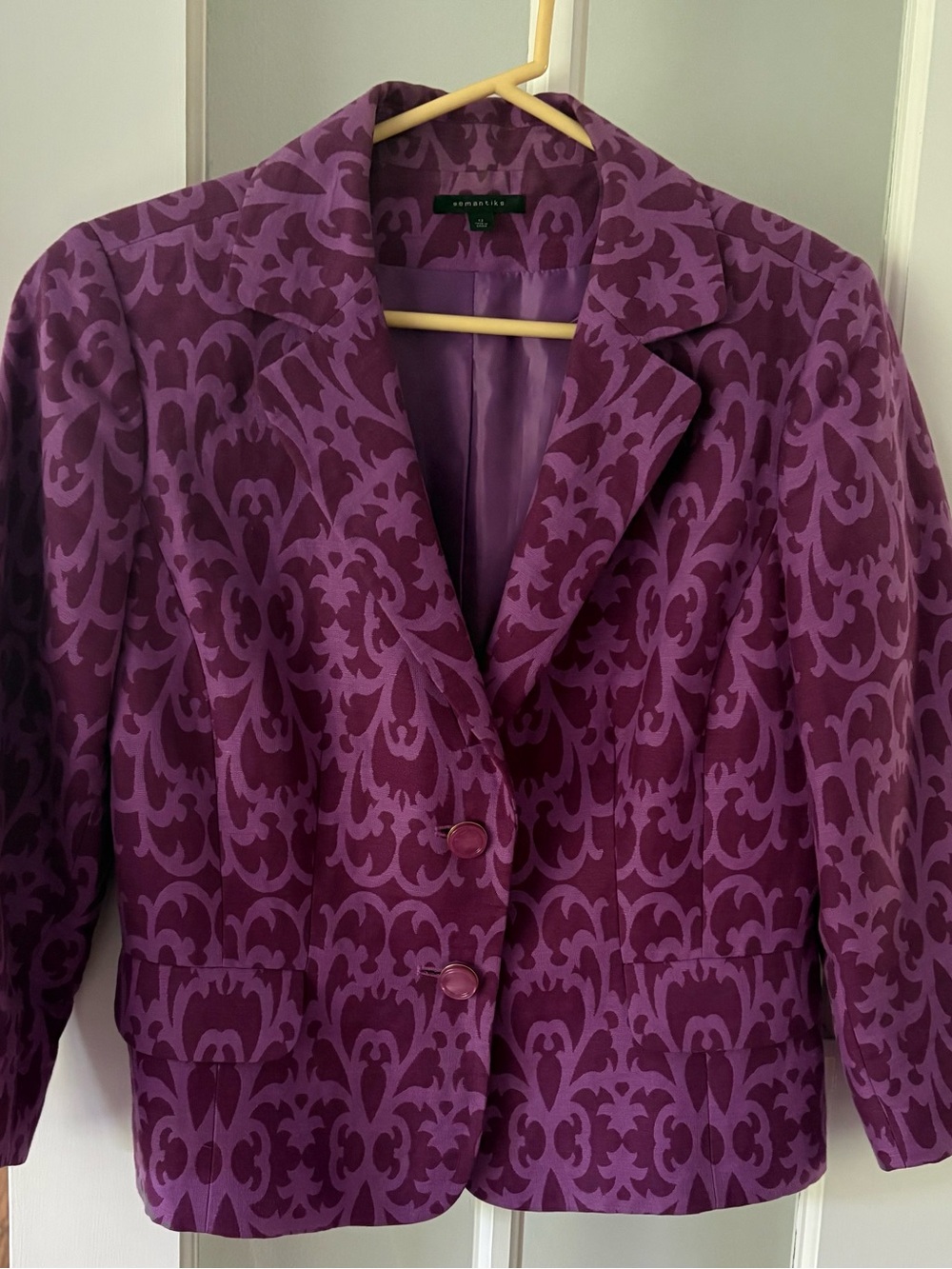 Cropped Purple Jacquard Blazer